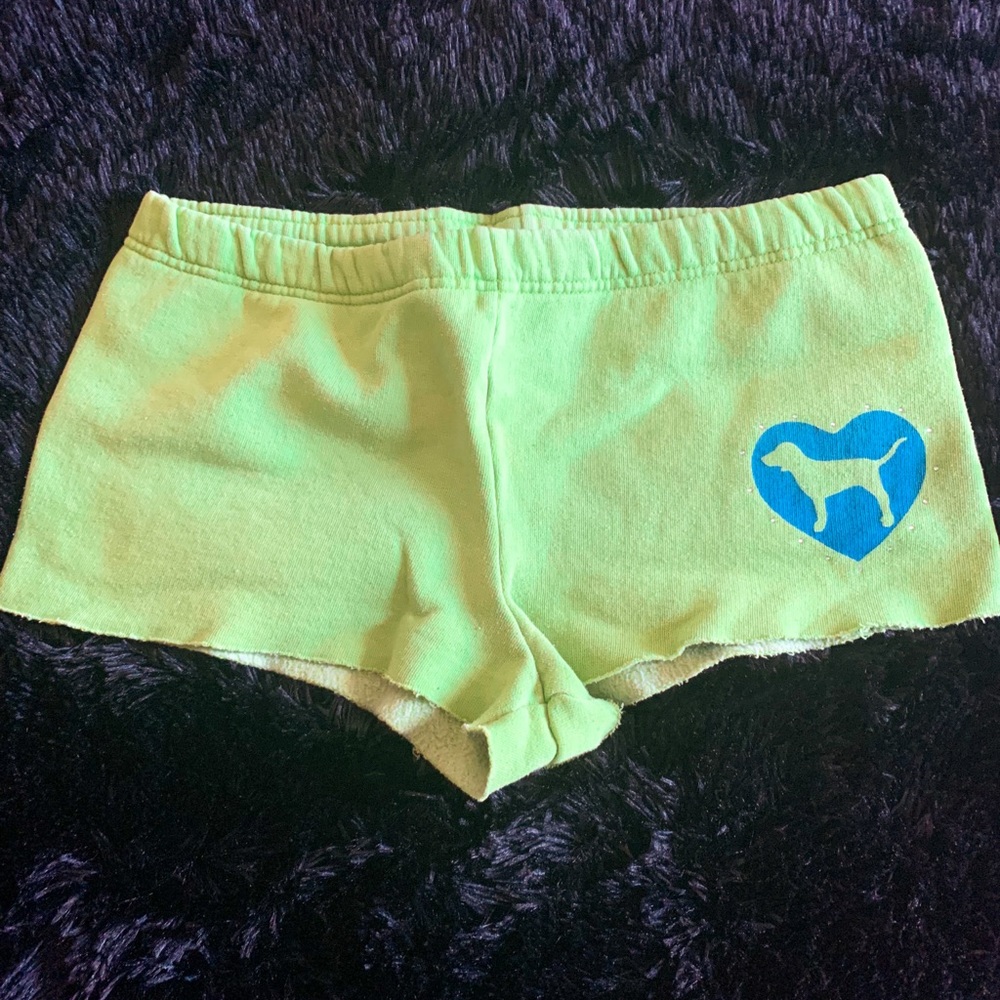 Cute and comfy Victoria Secret Pink lounge shorts